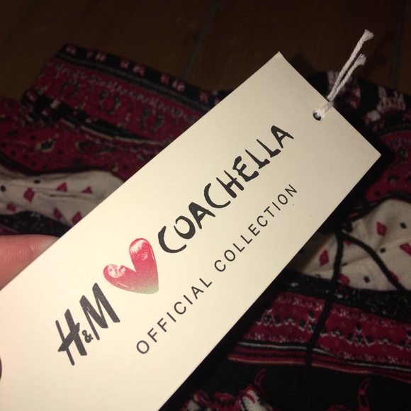 Skirt - Picture 3 of 3